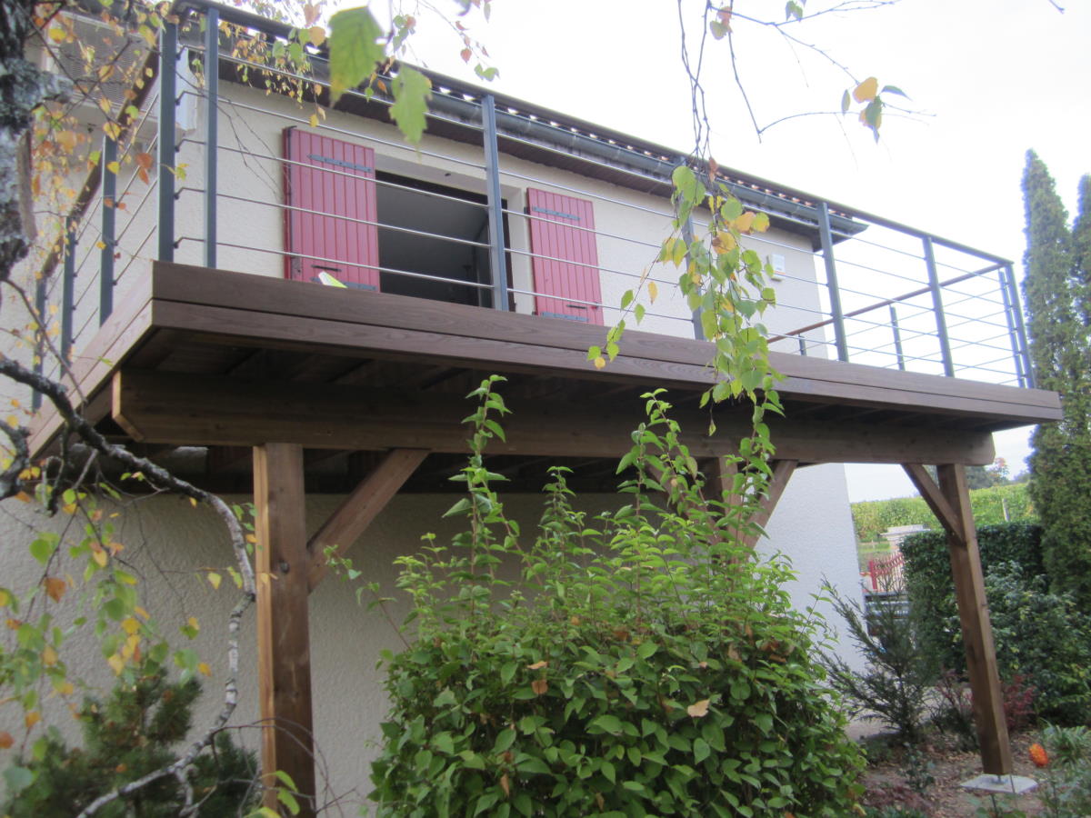 Terrasse bois sur pilotis
