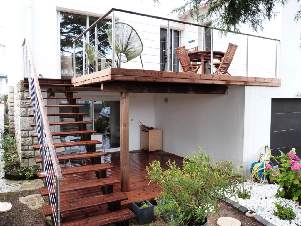 Terrasse sur pilotis