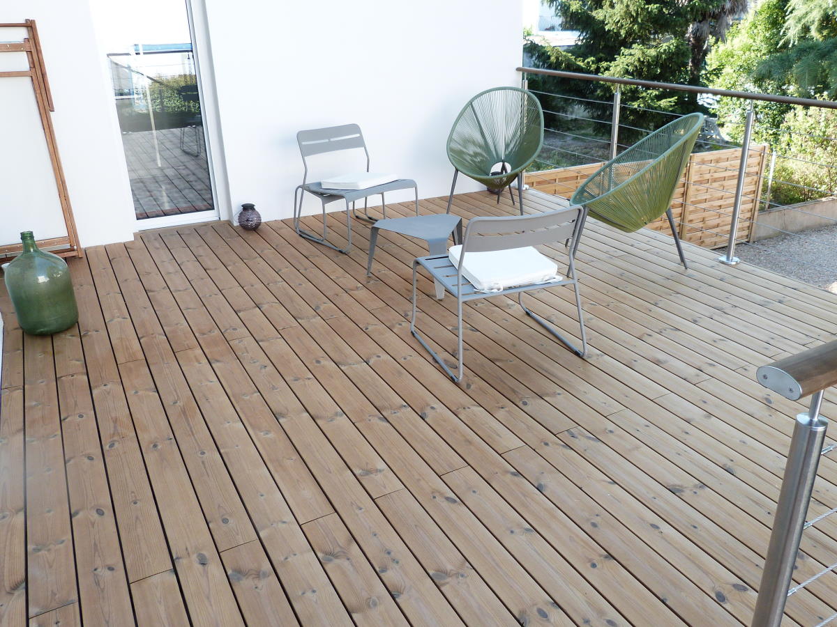 Création terrasse sur poteaux
