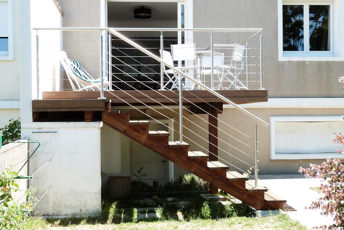TERRASSE BOIS SUR POTEAUX ROYAN